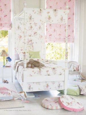 JANE CHURCHILL FLUTTERBY FABRIC